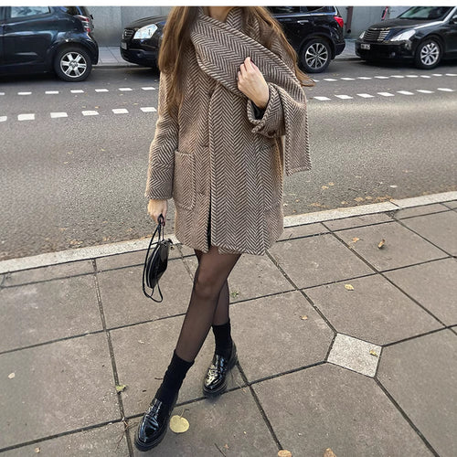 Modern wrap coat for women with structured design Lune London