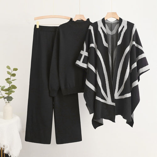 Trendy knit loungewear set for women with graphic poncho design Lune London