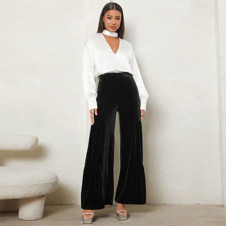 Loose plush pants for women with pleats and high waist Lune London
