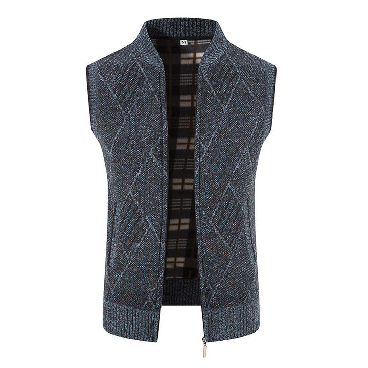 Men's Fashionable Knitted Vest with Structured Diamond Pattern Lune London