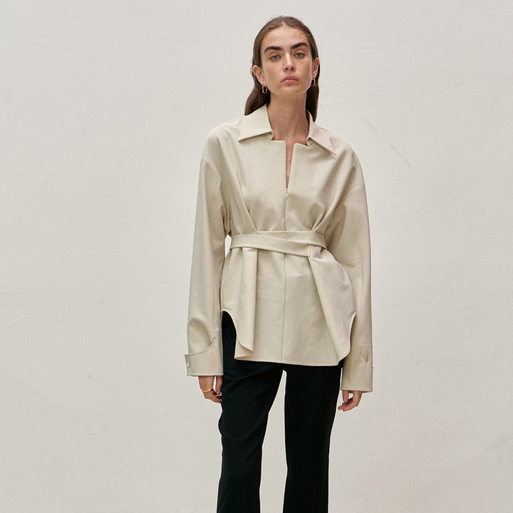Trendy women's blouse with asymmetric cut and elegant waist Lune London