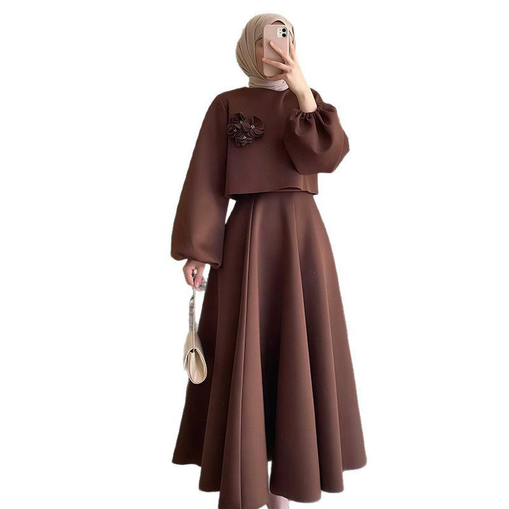 Ladies Elegant Maxi Dress with Puff Sleeves and Decorative Flower Detail Lune London