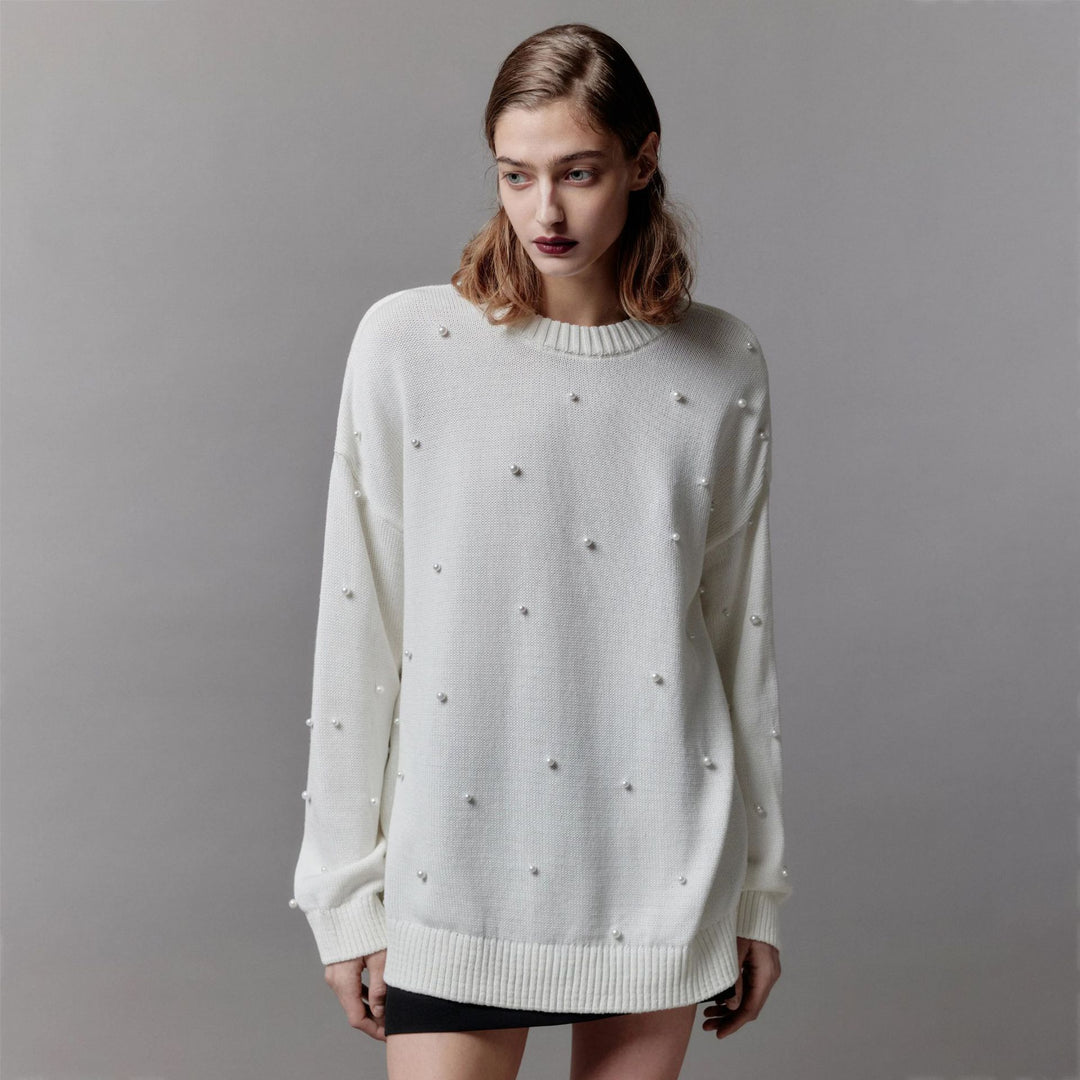 Chunky knit sweater for women with pearl neckline Lune London