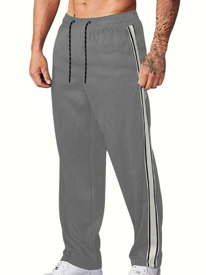 Men's sporty leisure pants with stylish vertical stripes and an adjustable waist Lune London