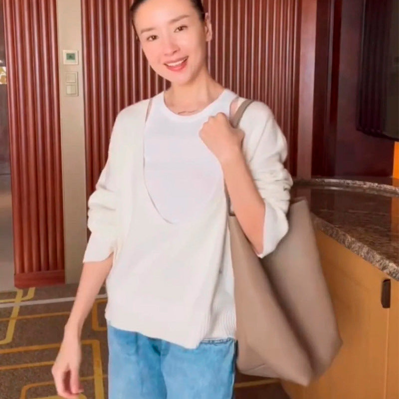 Pull en tricot épais pour femmes avec décolleté en V et coupe décontractée Chic & Stil