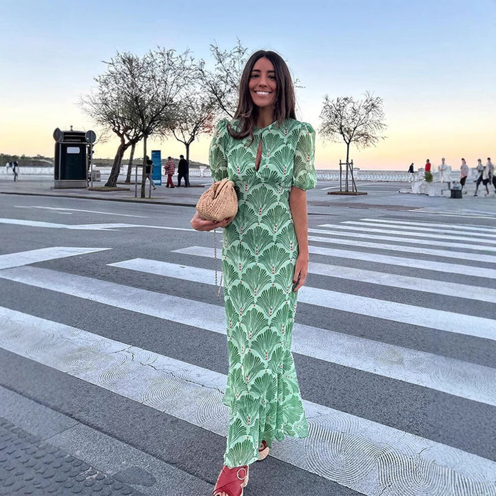 Maxi dress for women with a fresh floral design and a relaxed fit Lune London