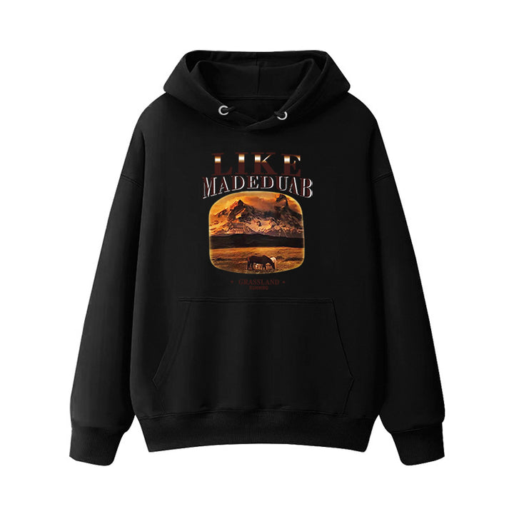 Women's hoodie with artistic landscape motif Chic & Stil