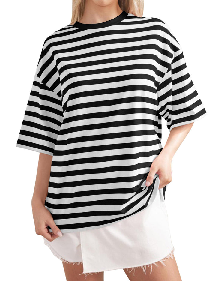 Casual oversized T-shirt for women with wide stripes Lune London