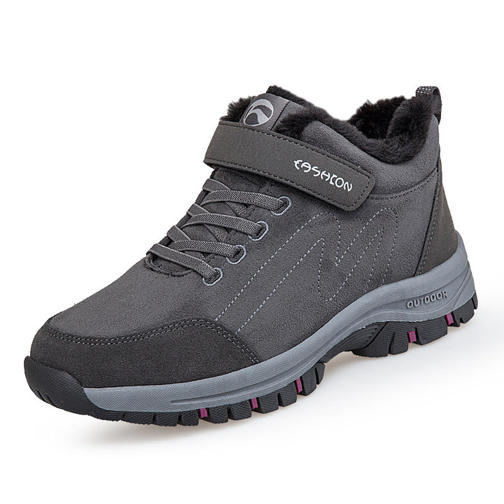 Winter hiking boots for women with insulating lining and non-slip sole Lune London