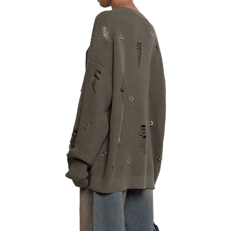 Casual sweater for women with trendy ripped details and decorative appliqués Lune London