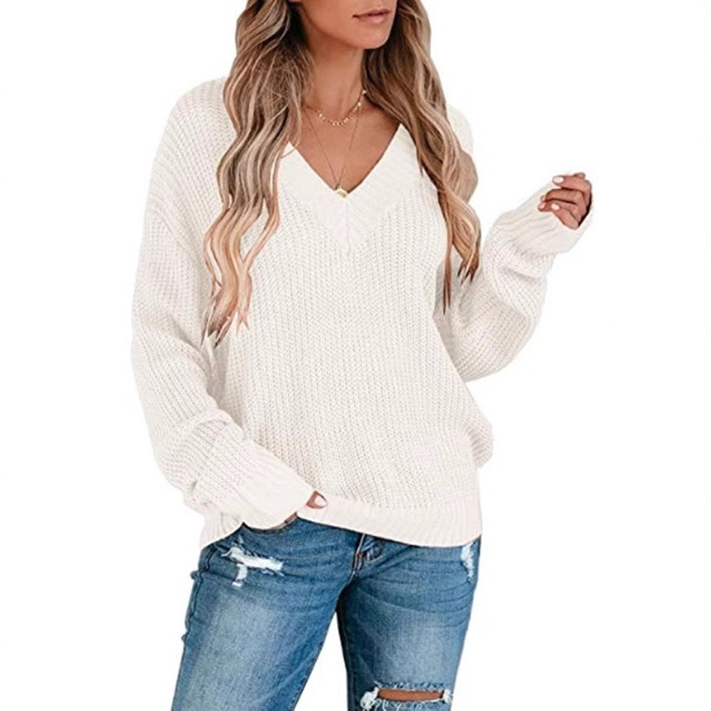 Ladies casual knitted sweater with V neck Lune London