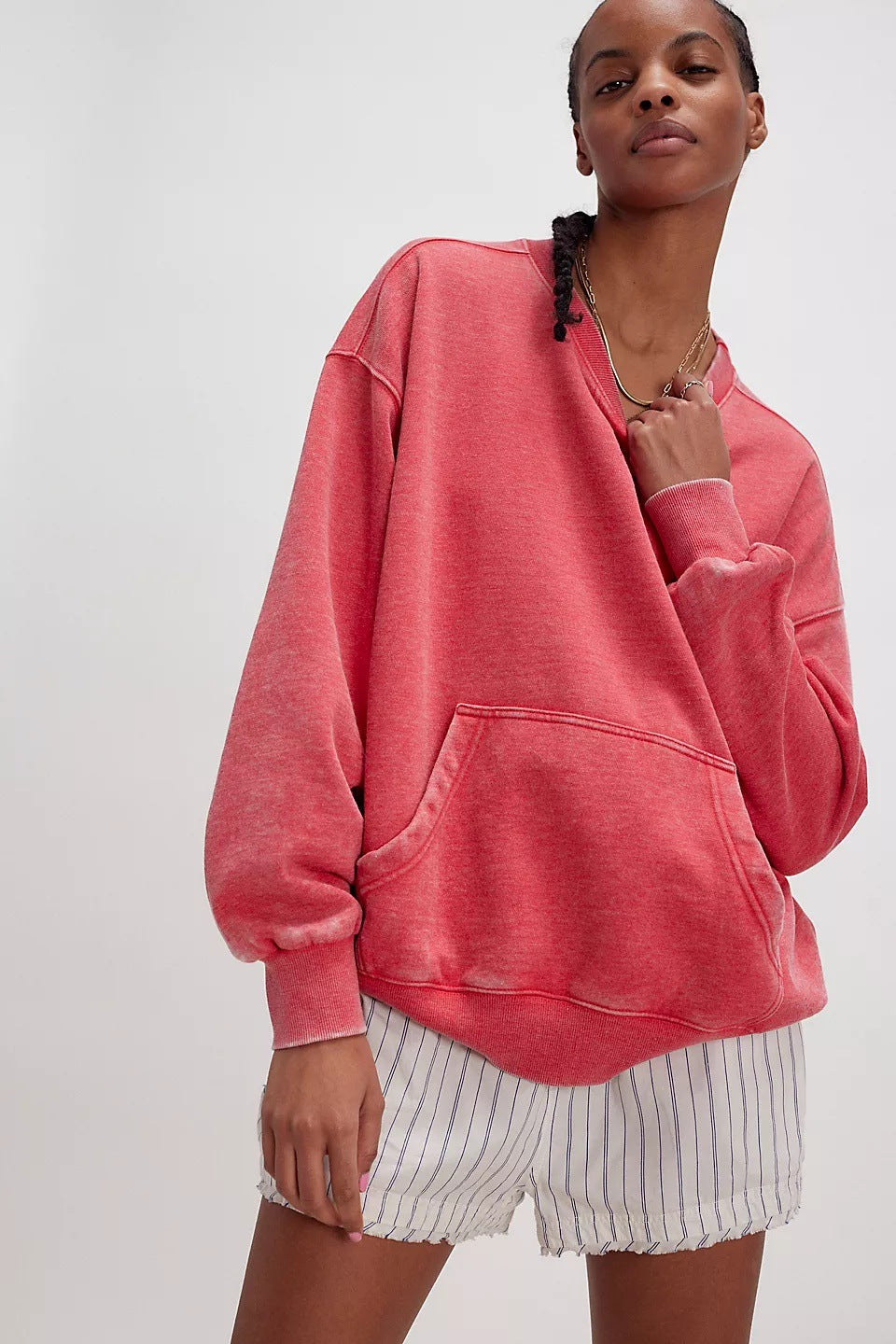 Oversized hoodie for women with kangaroo pocket and soft lining Lune London