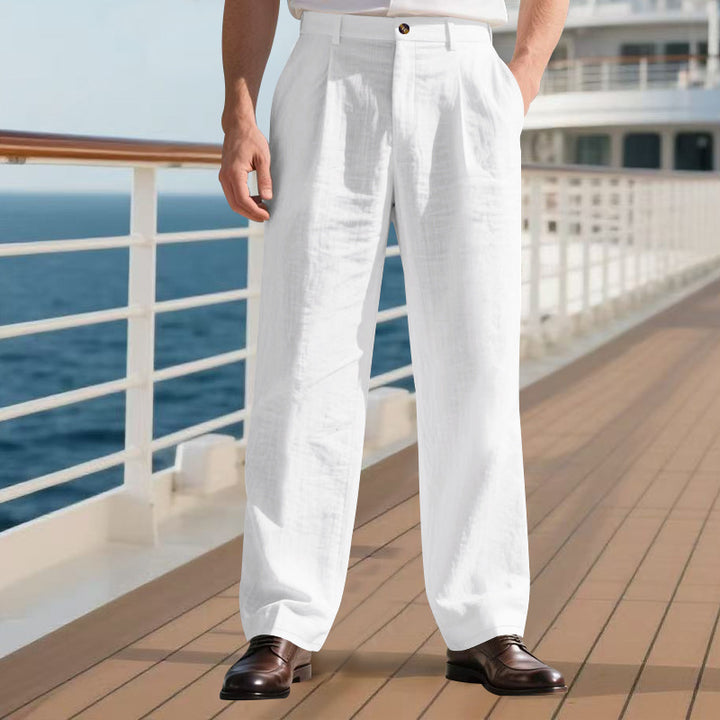 Elegant leisure pants for men with a high waist and practical pockets Lune London