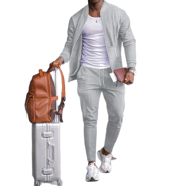 Men's sporty jogging set with a modern cut and breathable material Lune London