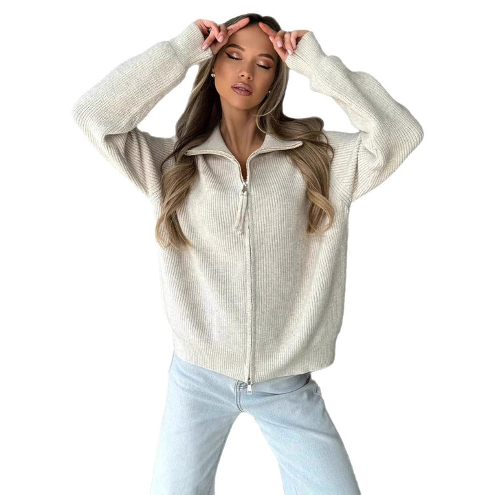 Veste tricotée pour femmes avec col haut Chic & Stil