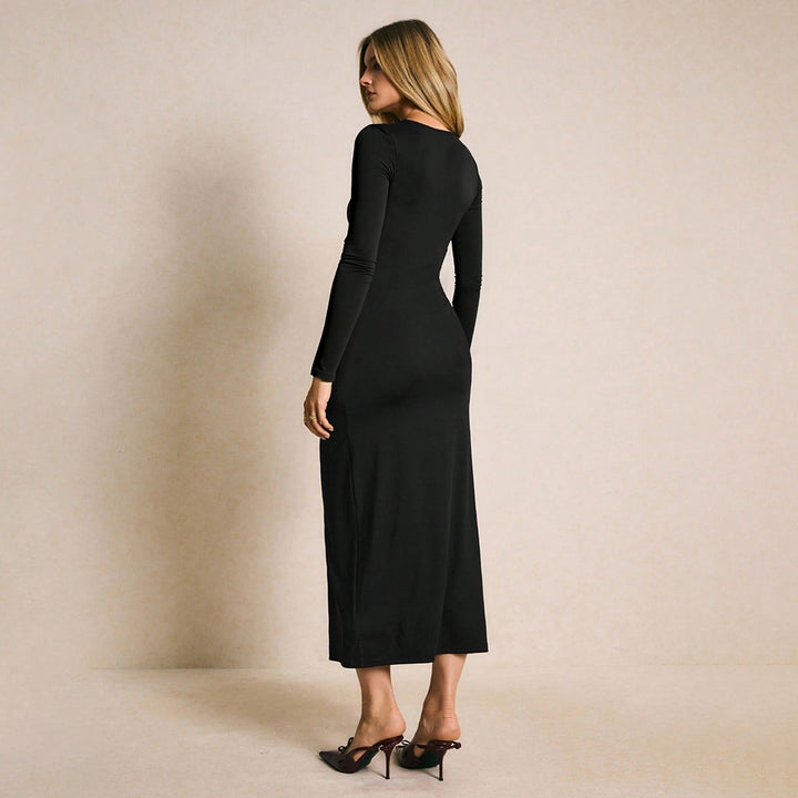 Robe maxi pour femme avec un design drapé élégant et une haute fente Chic & Stil