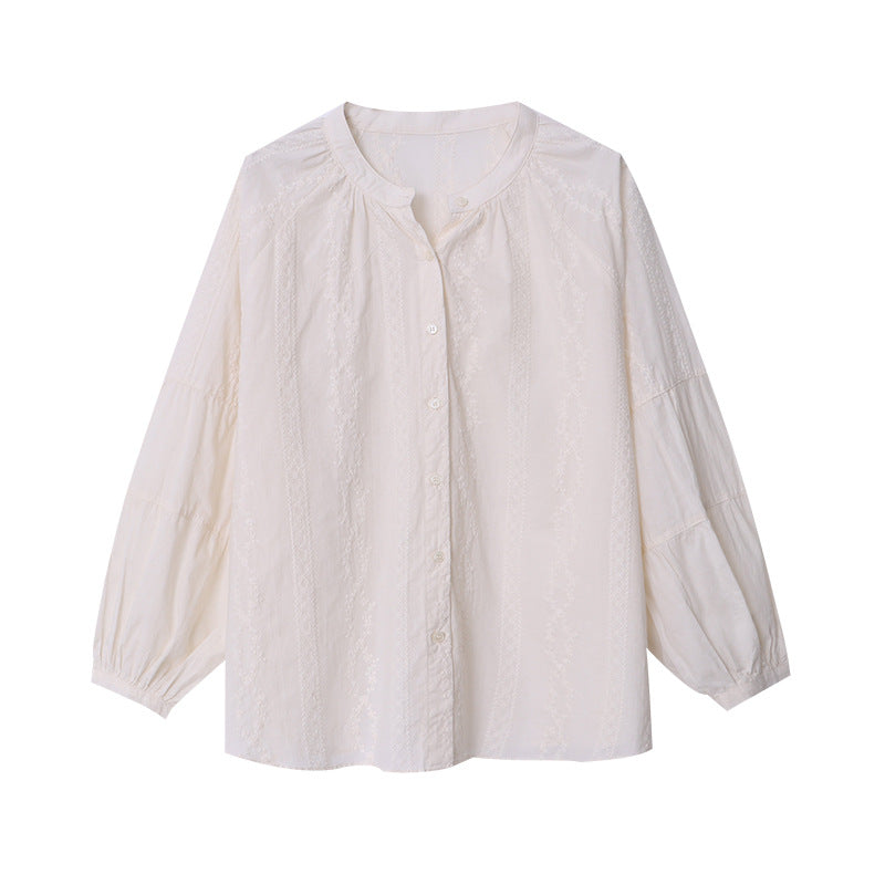 Ladies blouse with puff sleeves and fine embroidery design Chic & Stil