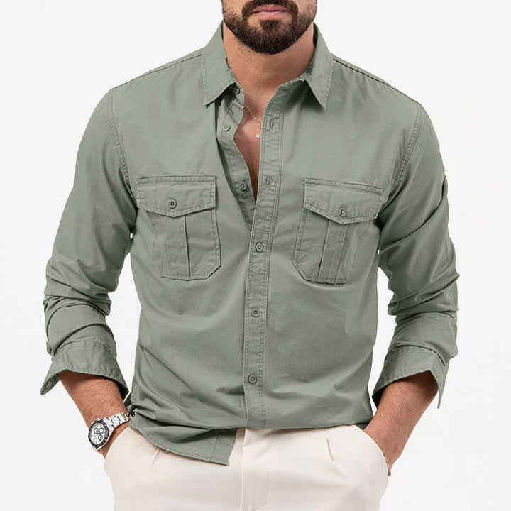 Shirt for men with practical chest pockets and modern fit Lune London