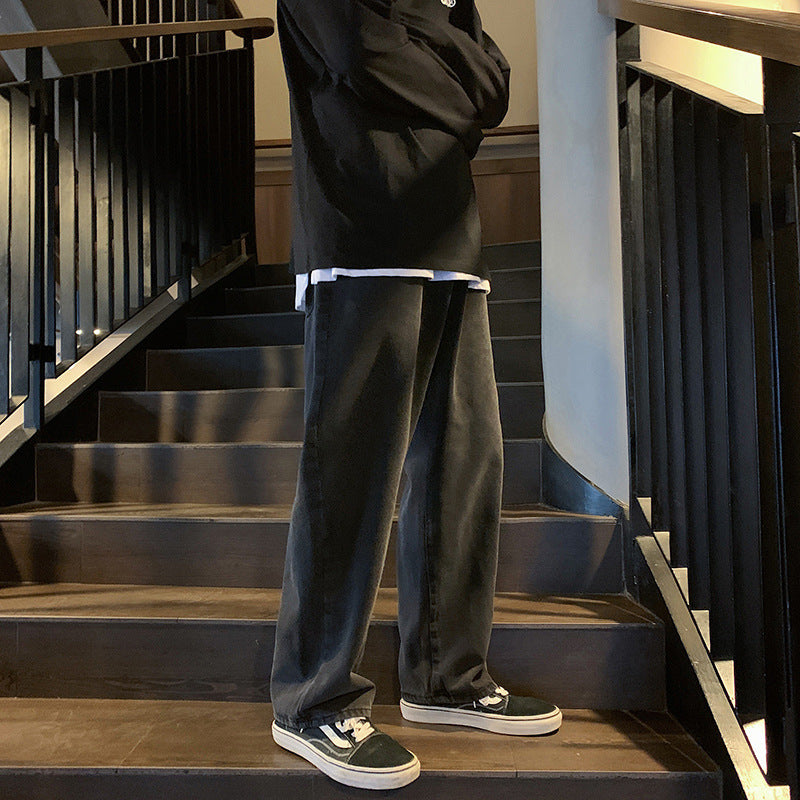 Casual cargo pants for men with wide legs and elastic waistband Lune London