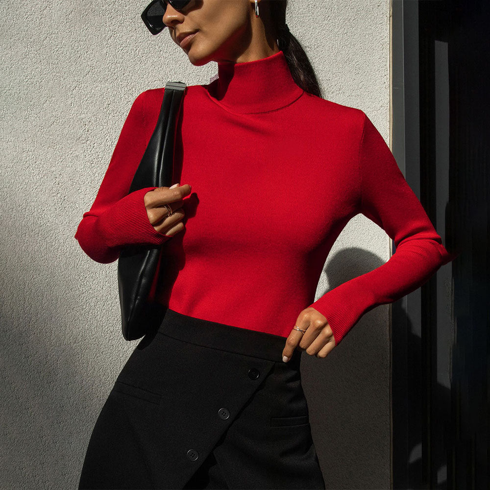 Pull col roulé pour femmes en matériau tricoté fin de haute qualité Chic & Stil