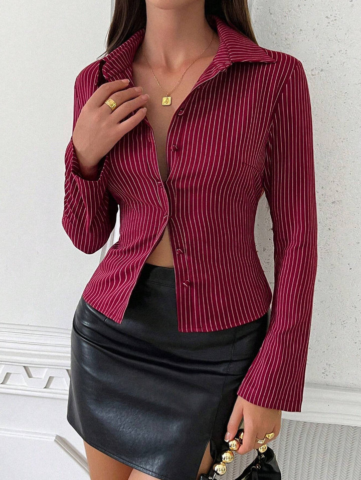 Striped blouse for women with a fitted cut and durable fabric Lune London