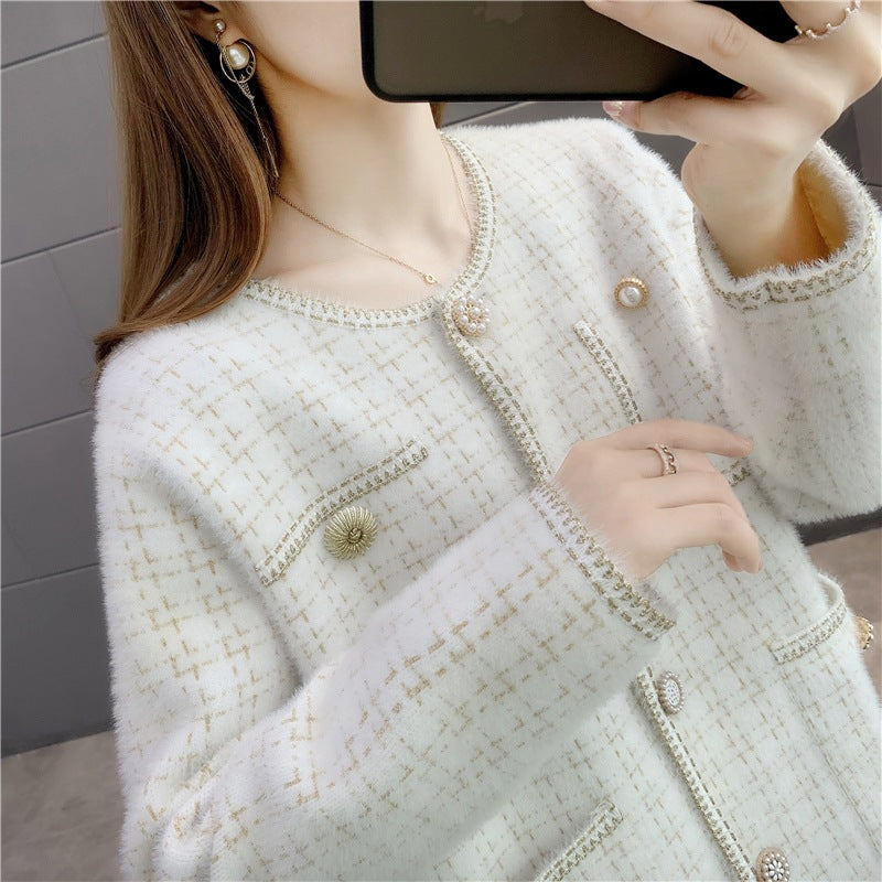 Elegant women's knit cardigan with beaded decorations Lune London
