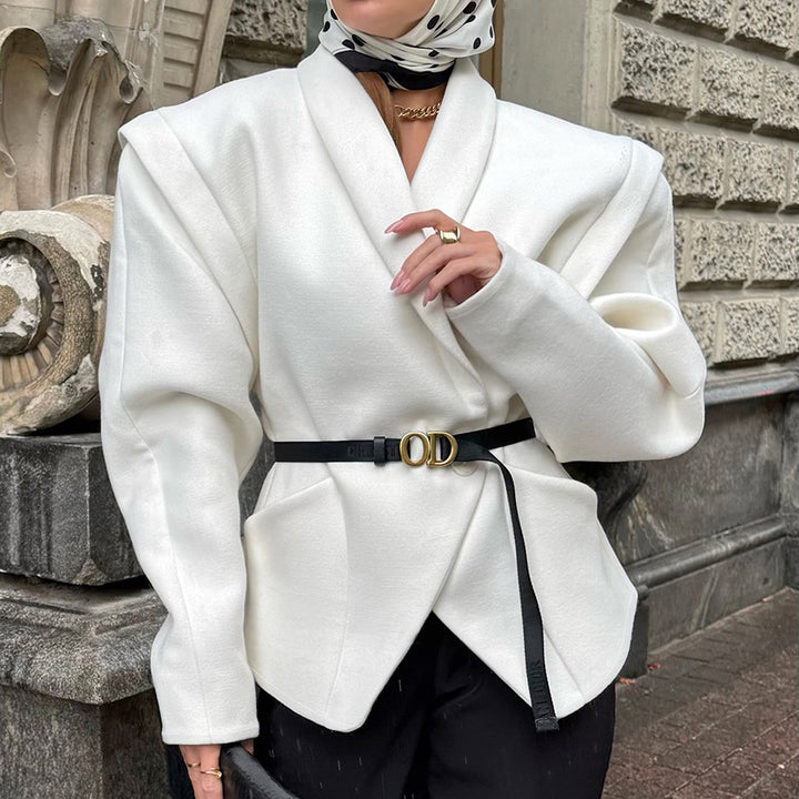Elegant blazer jacket for women with a fitted silhouette and wide belt Lune London