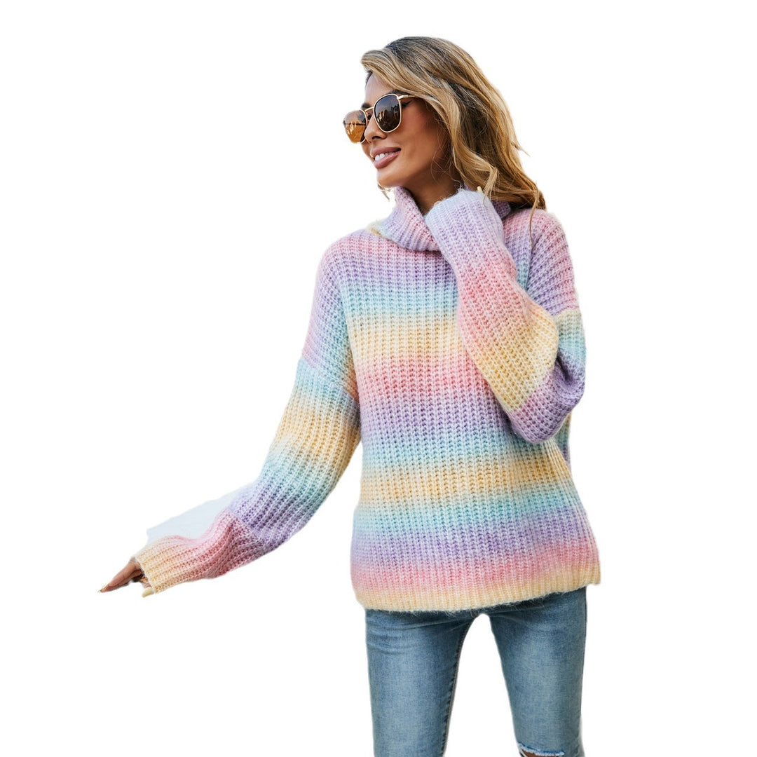 Pull tendance pour femmes avec col roulé large et un motif de vague coloré Chic & Stil