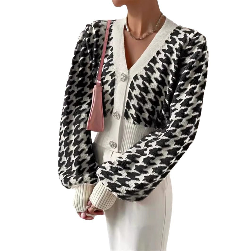 Knit jacket for women with a modern houndstooth pattern Lune London