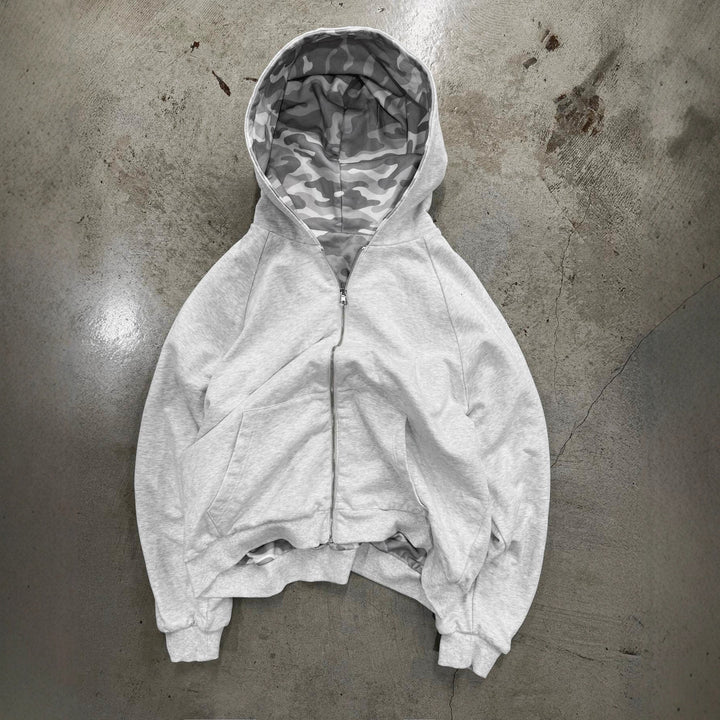 Veste à capuche pour femmes au design camouflage moderne Chic & Stil