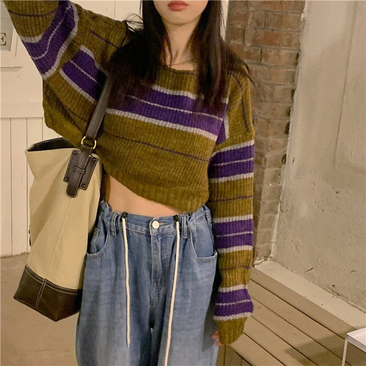 Short knit sweater for women with horizontal stripe pattern Lune London