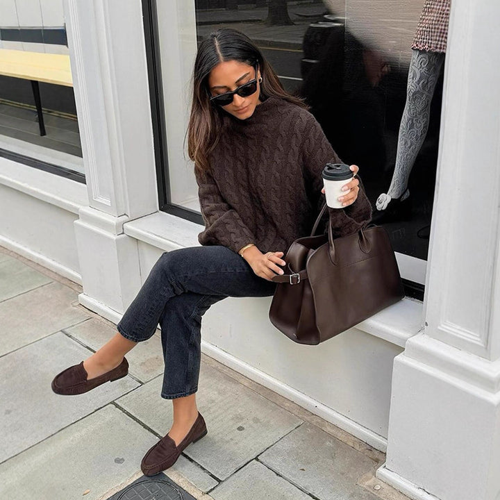 Trendy turtleneck sweater for ladies in textured knitted material Lune London