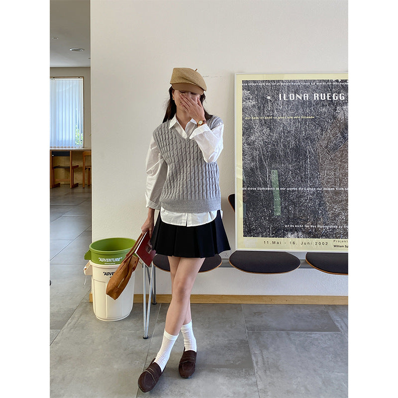 Women's Fashionable Sleeveless Knit Sweater Chic & Stil