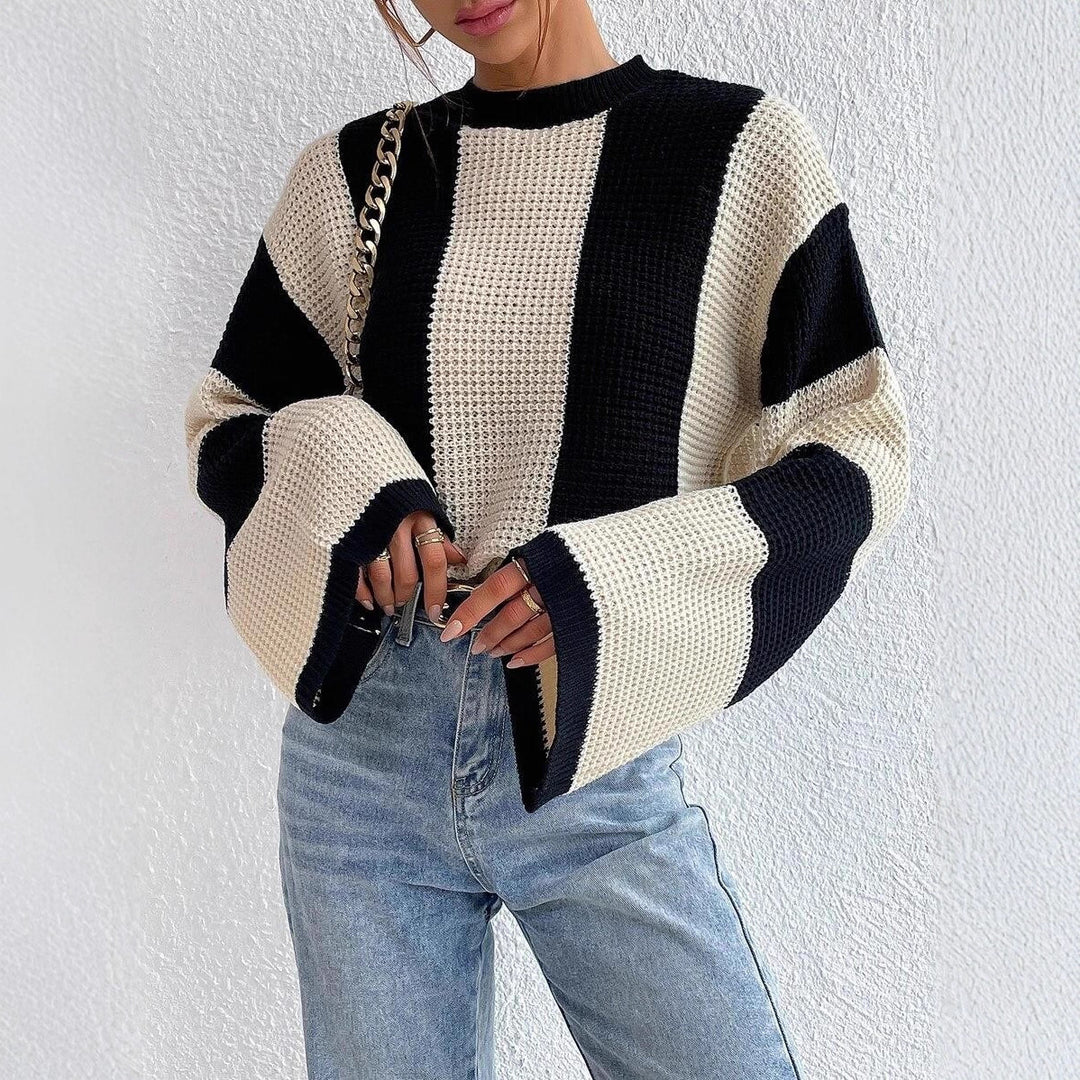 Women's trendy knit sweater with wide sleeves and unique texture Chic and Style