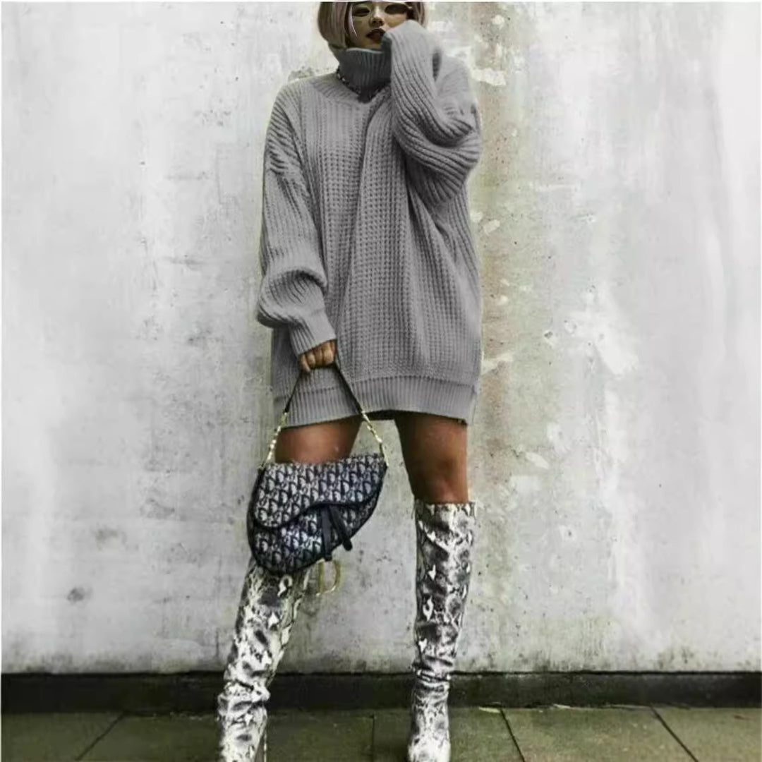 Oversized knit sweater for women with high collar and honeycomb pattern Lune London