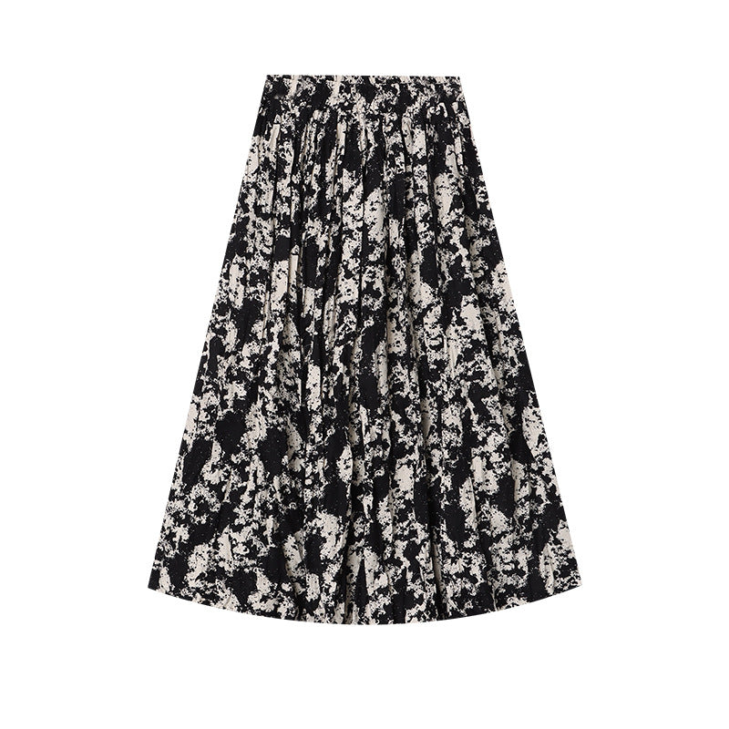 Ladies Elegant Midi Skirt with Floral Print and Airy Silhouette Chic & Stil