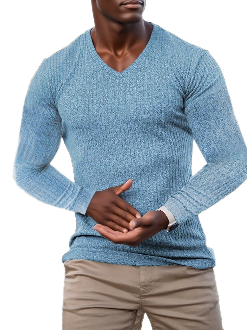 Elegant V-neck sweater for men in textured knitted material Lune London