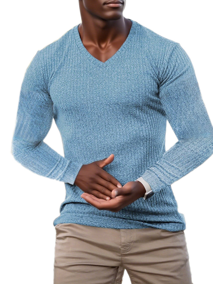 Elegant V-neck sweater for men in textured knitted material Lune London