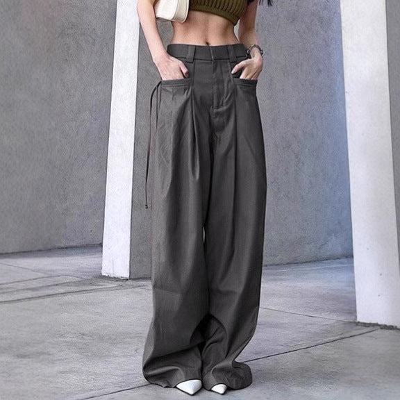 Wide pleated pants for women with side pockets and elegant waist Lune London