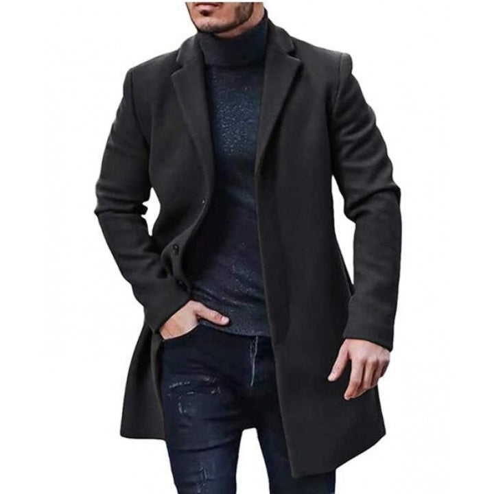 Elegant and classic wool coat for men with slim fit Lune London
