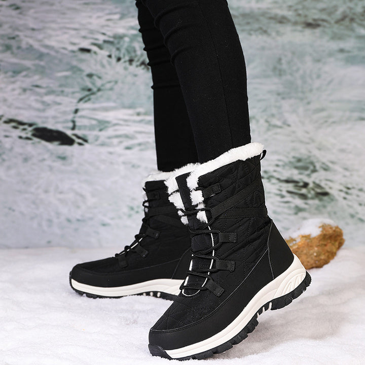 Winter boots for women with insulated lining and non-slip sole Lune London