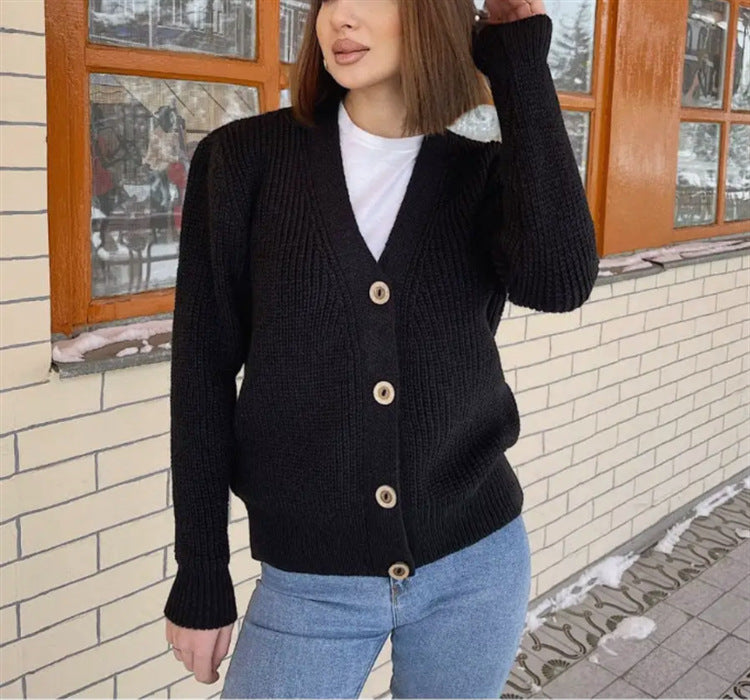 Women Chunky Knit Vest with Buttons Lune London