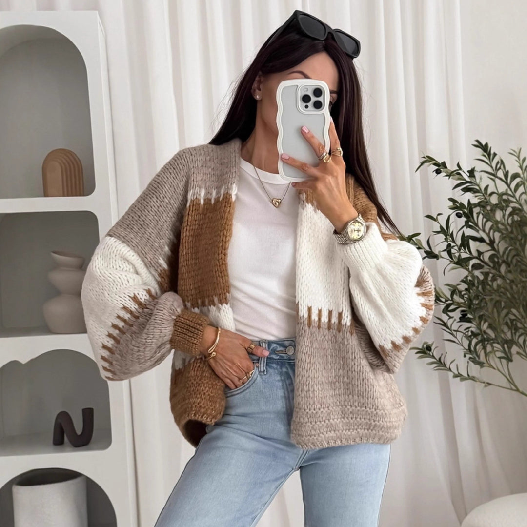 Cardigan de loisirs pour femmes avec des manches volumineuses et un motif géométrique Chic & Stil