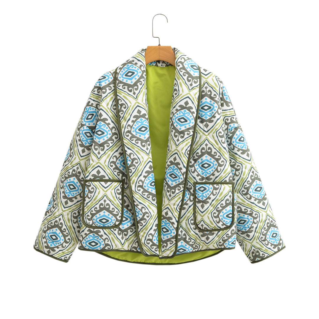 Veste matelassée élégante pour femmes avec ceinture à la taille et manches larges Chic & Stil