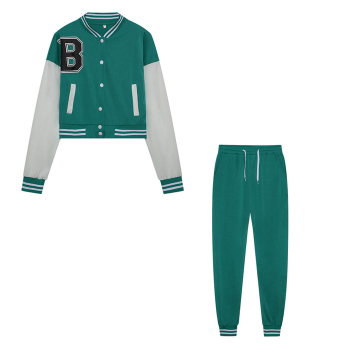 Sporty set for women consisting of a cropped jacket and jogging pants Lune London