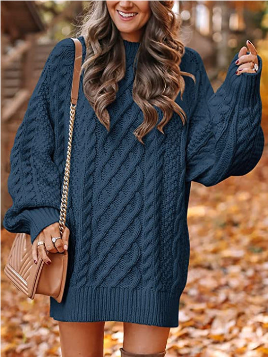 Chunky knit sweater for women with dropped shoulders and elegant cable knit pattern Lune Londonl
