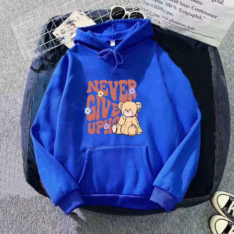 Women's hoodie with motivational bear design Chic & Stil