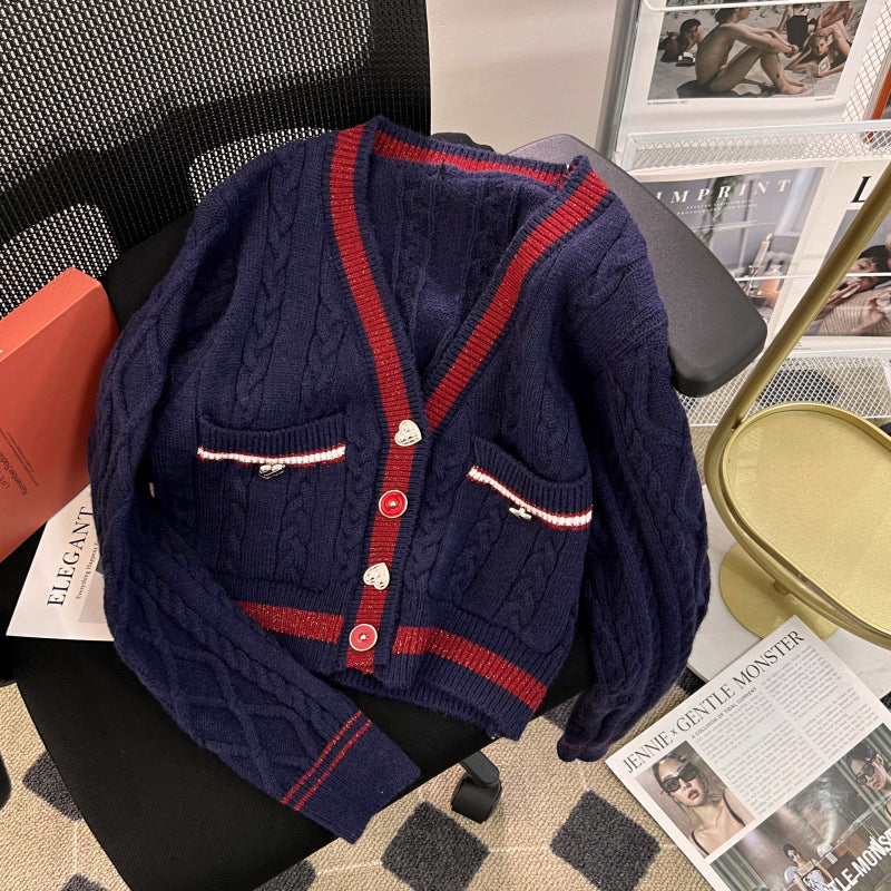 Knitted women's jacket with braided pattern and contrasting pockets Lune London