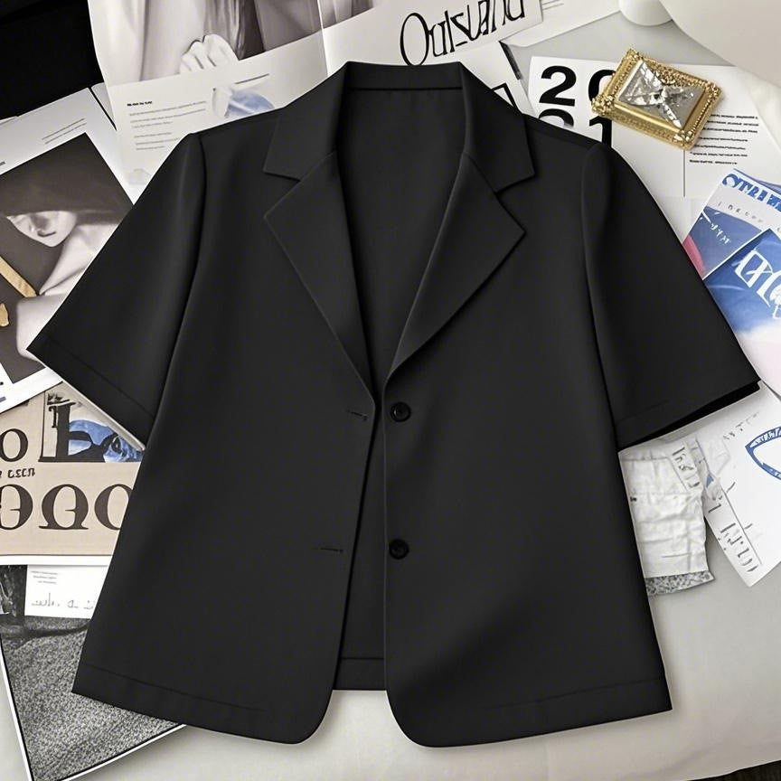 Short sleeve blazer jacket for women in lightweight material Lune London