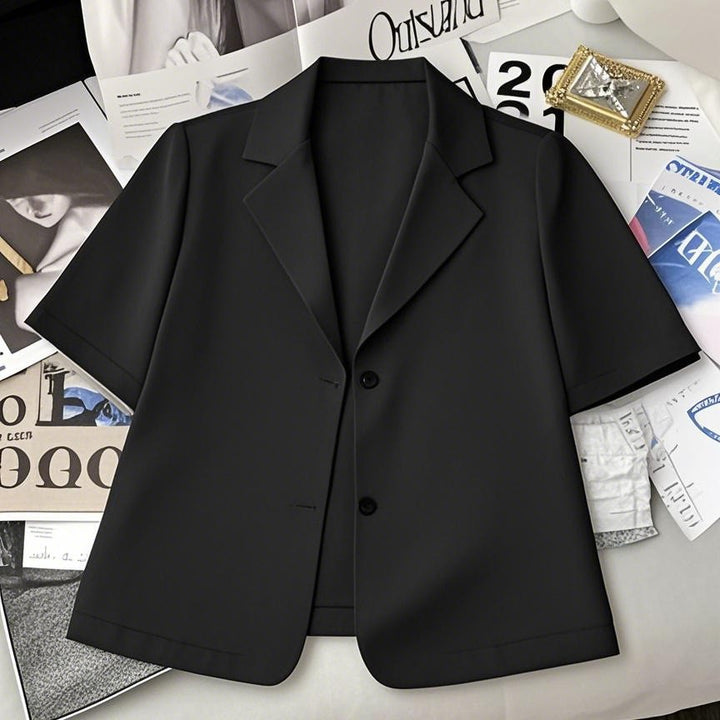 Short sleeve blazer jacket for women in lightweight material Lune London